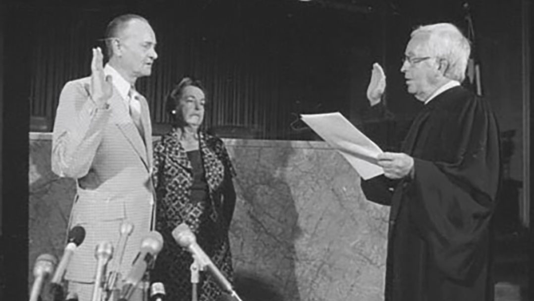 Garrett Morris swearing in as commissioner